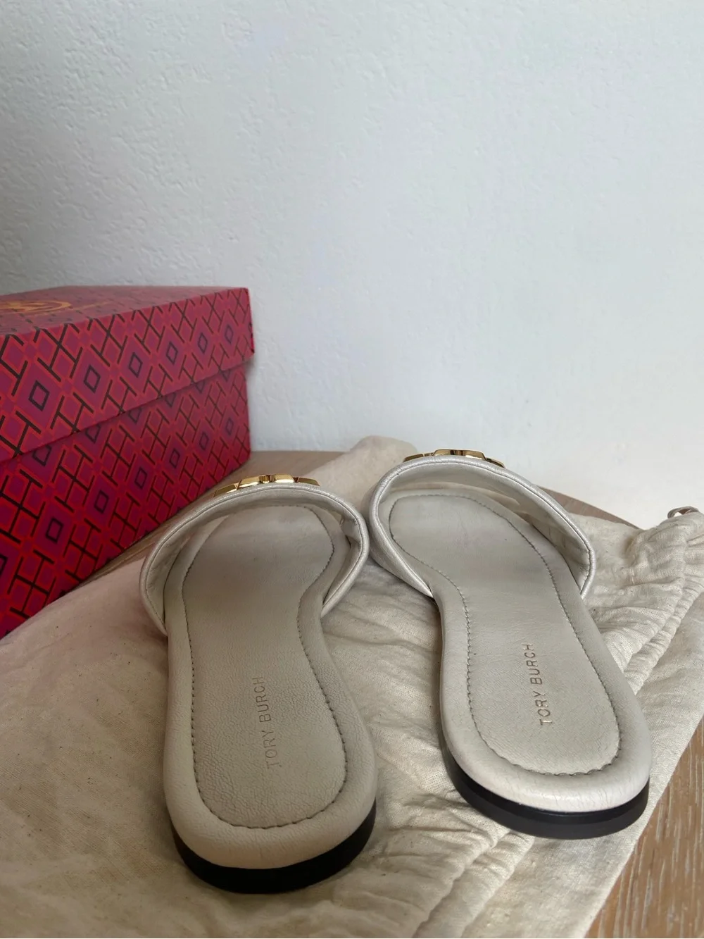Tory Burch ELEANOR SLIDE Light Cream/Gold Size 5